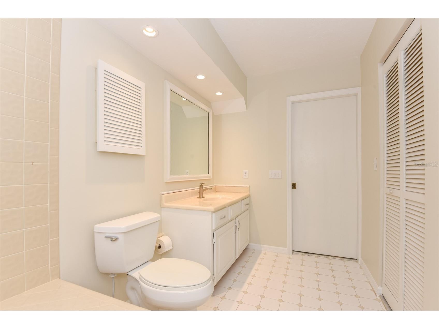 105 Horseshoe Trail Ormond Beach FL 32174 FC317703 image27