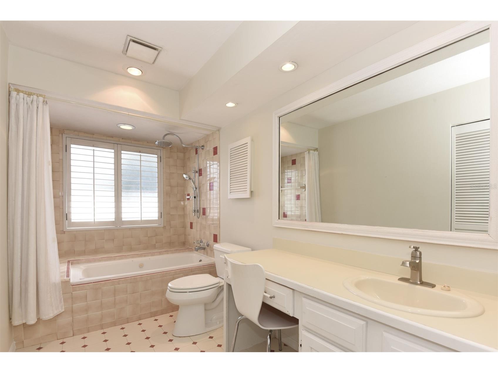 105 Horseshoe Trail Ormond Beach FL 32174 FC317703 image49