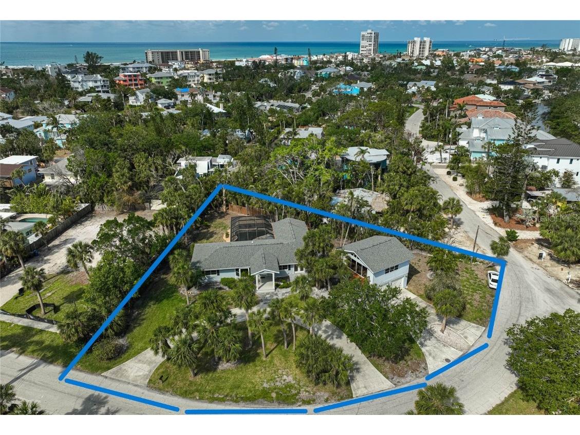 105 Island Circle Sarasota FL 34242 A4647817 image16