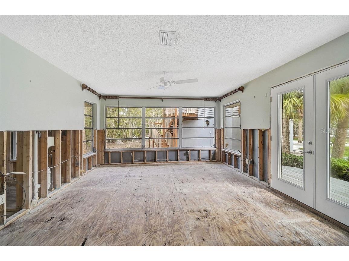 105 Island Circle Sarasota FL 34242 A4647819 image23