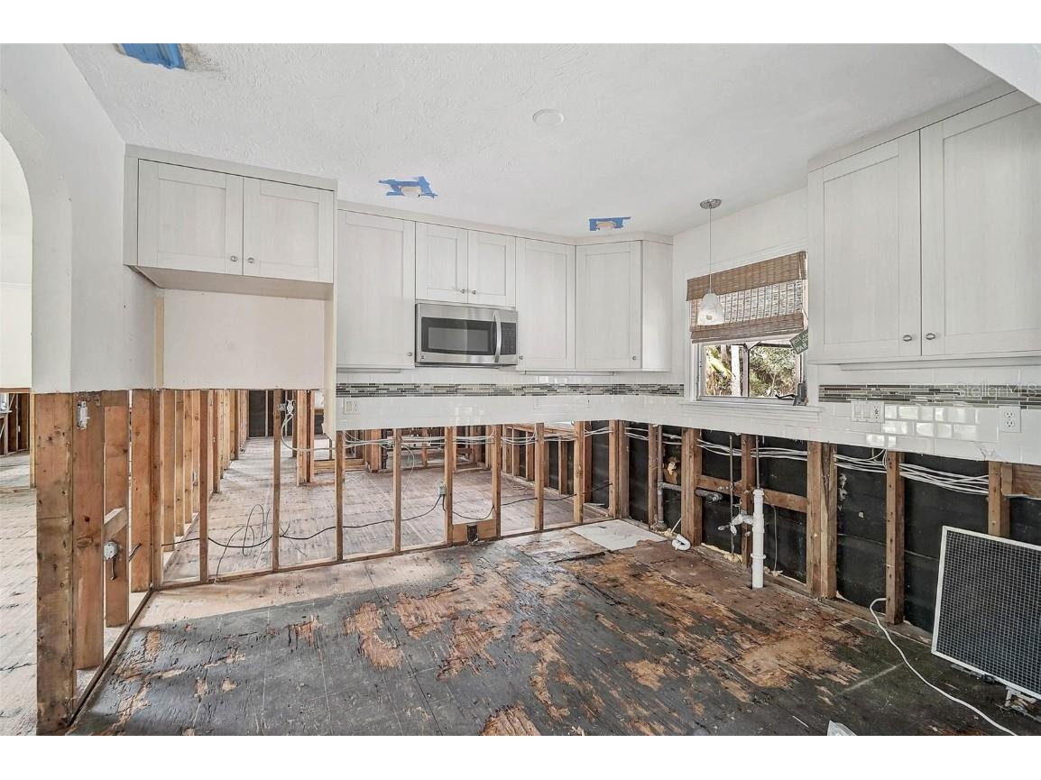 105 Island Circle Sarasota FL 34242 A4647819 image24