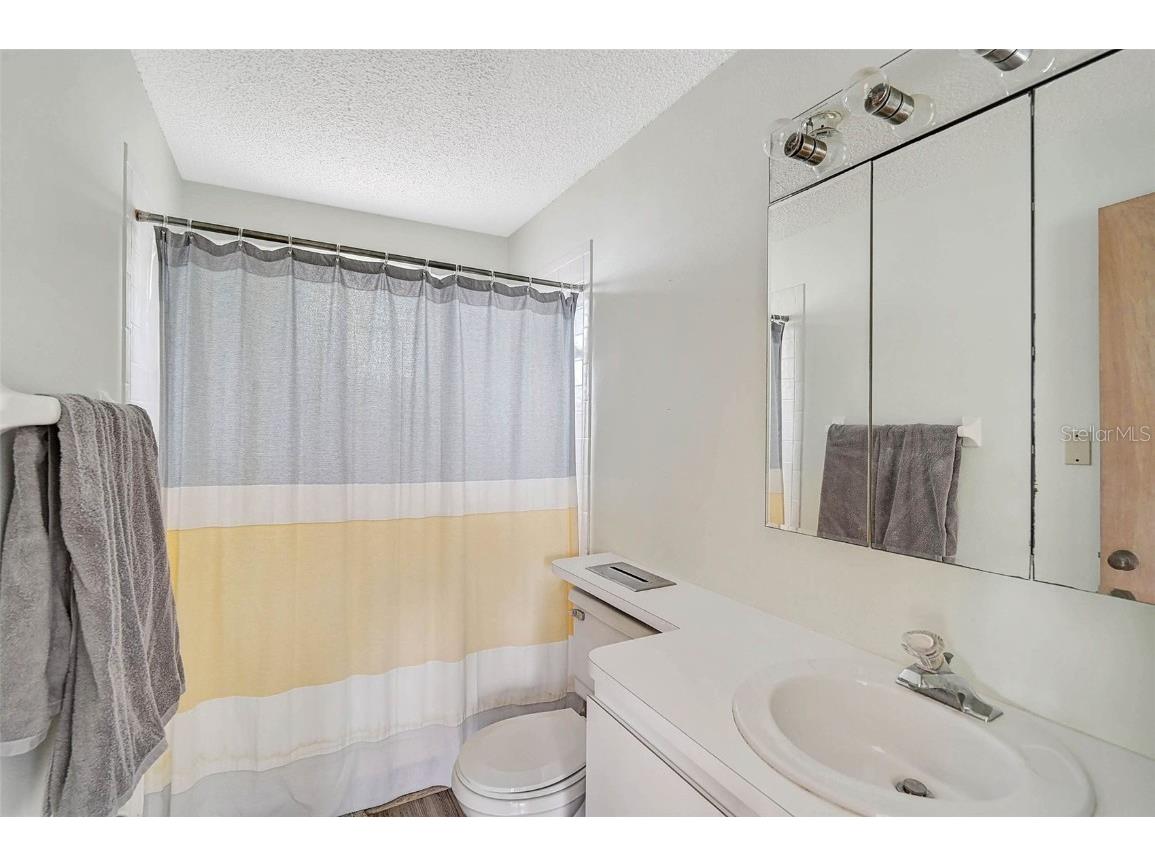 105 Island Circle Sarasota FL 34242 A4647819 image38