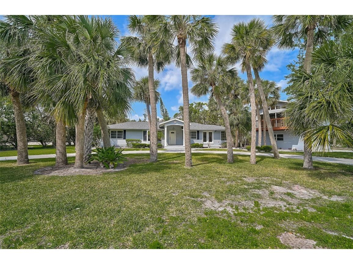 105 Island Circle Sarasota FL 34242 A4647819 image4