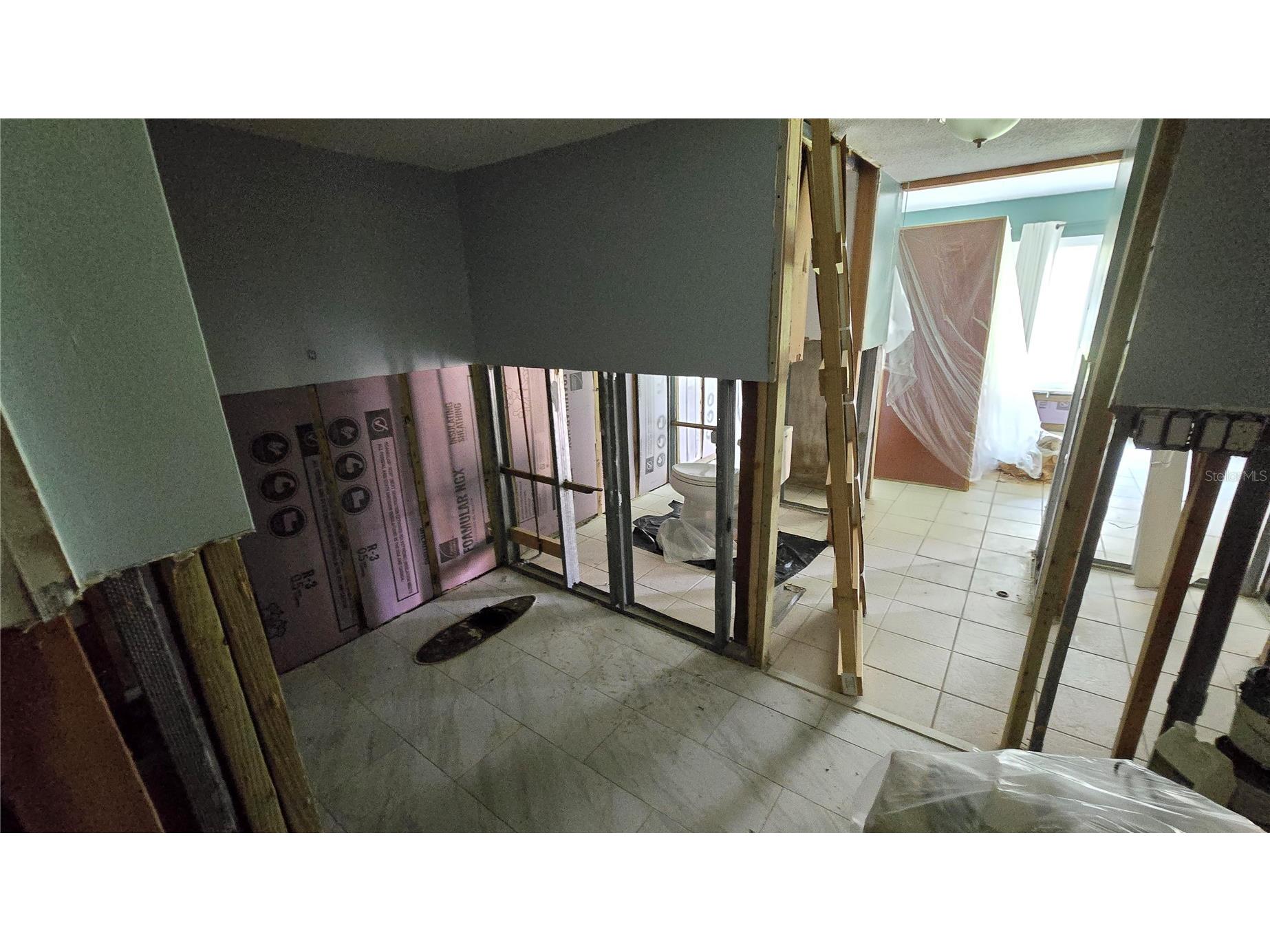 105 Island Way #112 Clearwater Beach FL 33767 TB8520598 image21