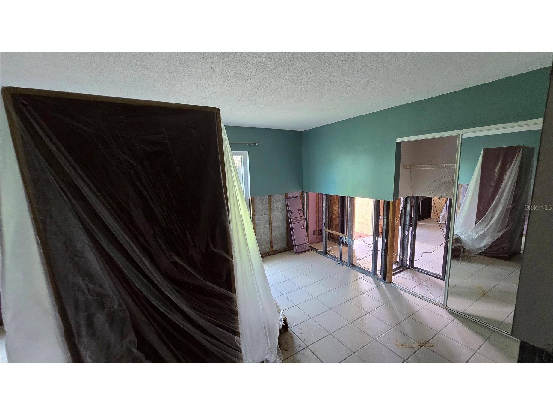 105 Island Way #112 Clearwater Beach FL 33767 TB8520598 image24