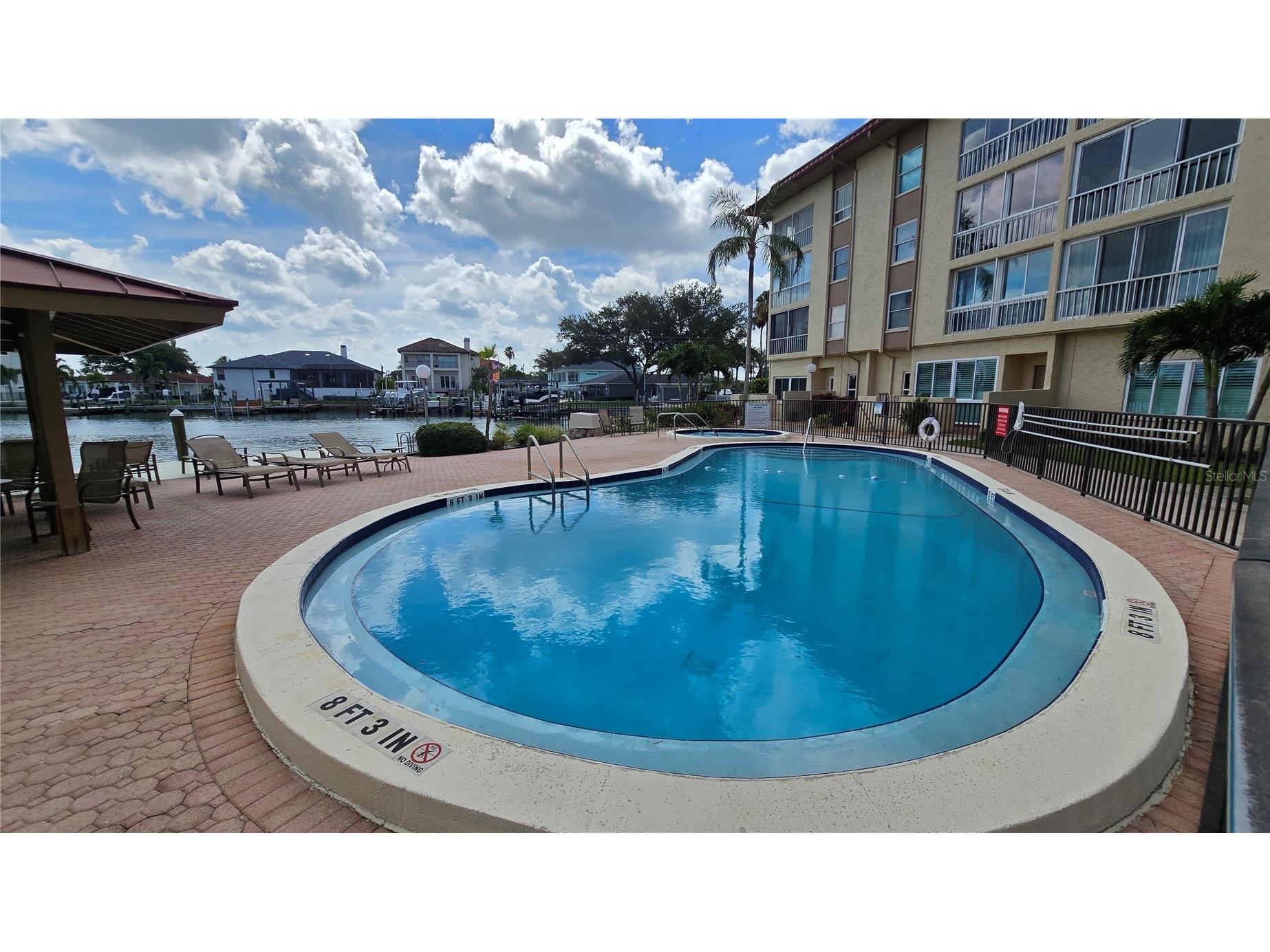 105 Island Way #112 Clearwater Beach FL 33767 TB8520598 image28