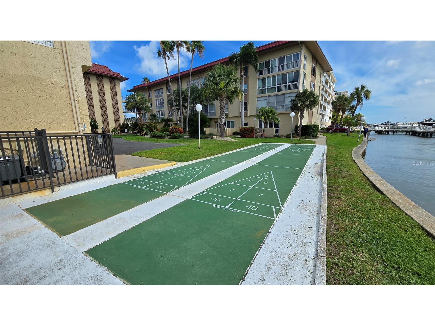 105 Island Way #112 Clearwater Beach FL 33767 TB8520598 image30