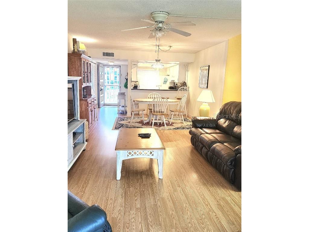 105 Island Way #121 Clearwater Beach FL 33767 TB8439945 image14