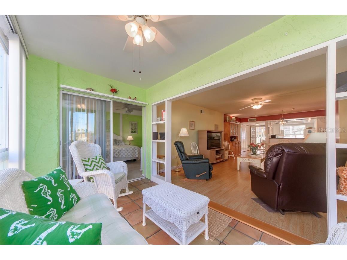 105 Island Way #121 Clearwater Beach FL 33767 TB8439945 image16