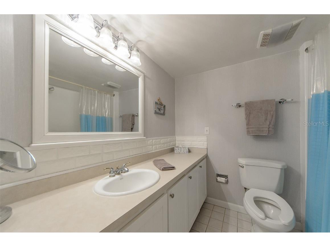 105 Island Way #121 Clearwater Beach FL 33767 TB8439945 image18