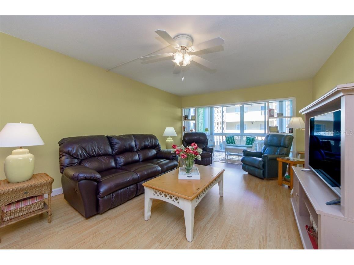 105 Island Way #121 Clearwater Beach FL 33767 TB8439945 image7