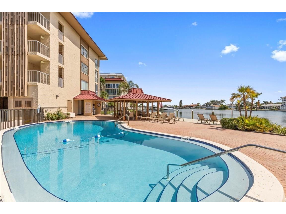 105 Island Way #126 Clearwater Beach FL 33767 TB8393150 image52