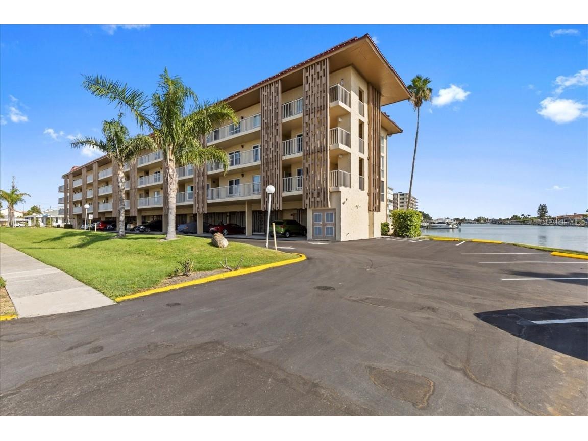 105 Island Way #126 Clearwater Beach FL 33767 TB8393150 image71