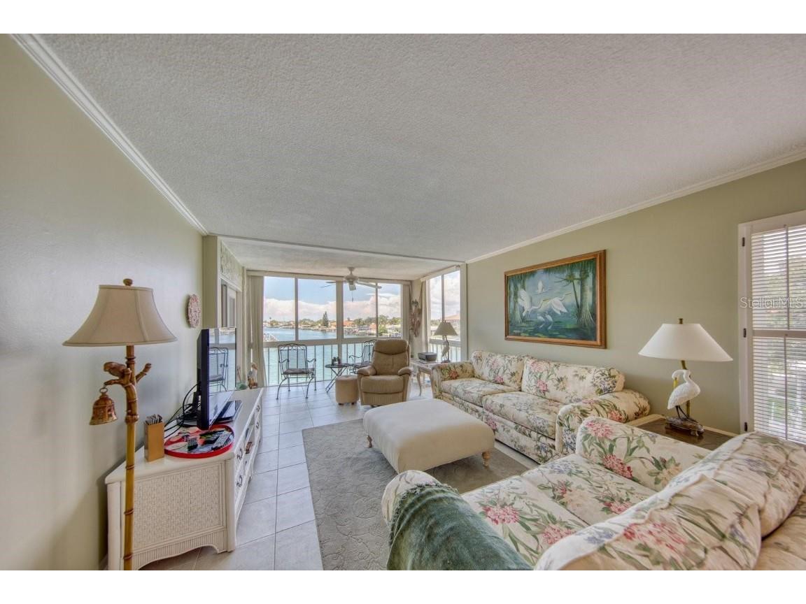 105 Island Way #138 Clearwater Beach FL 33767 TB8400694 image19