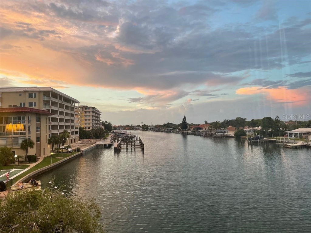 105 Island Way #138 Clearwater Beach FL 33767 TB8400694 image2