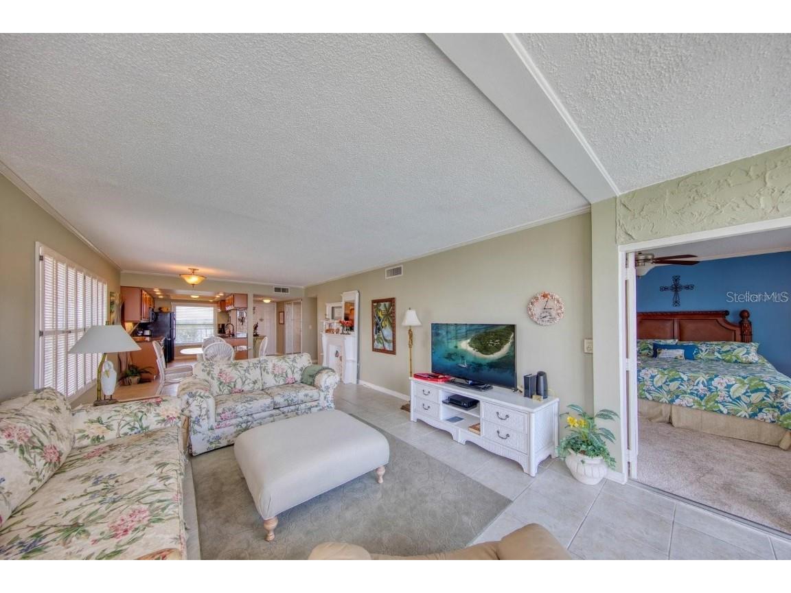 105 Island Way #138 Clearwater Beach FL 33767 TB8400694 image22