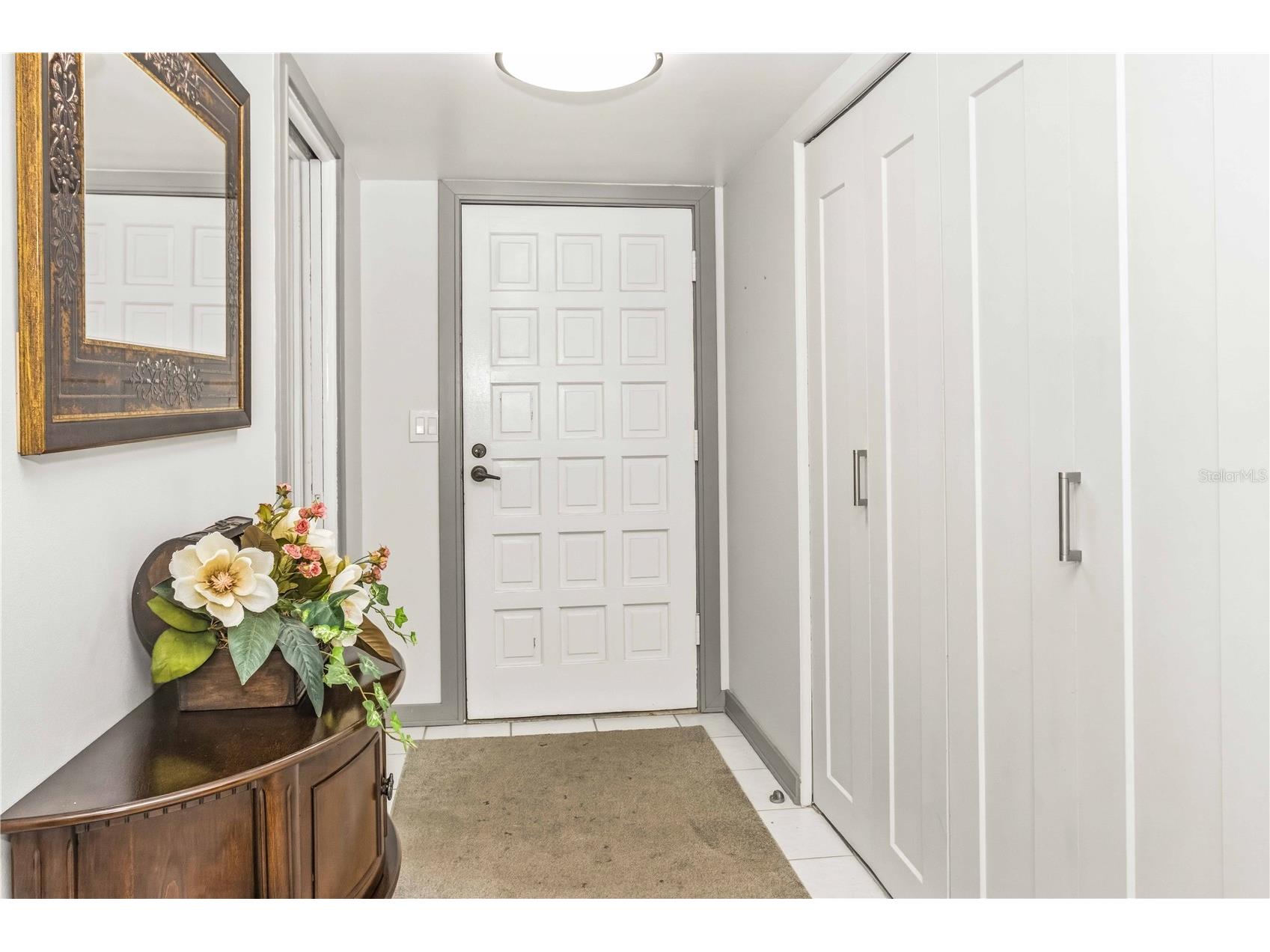 105 Island Way #142 Clearwater Beach FL 33767 TB8489299 image3