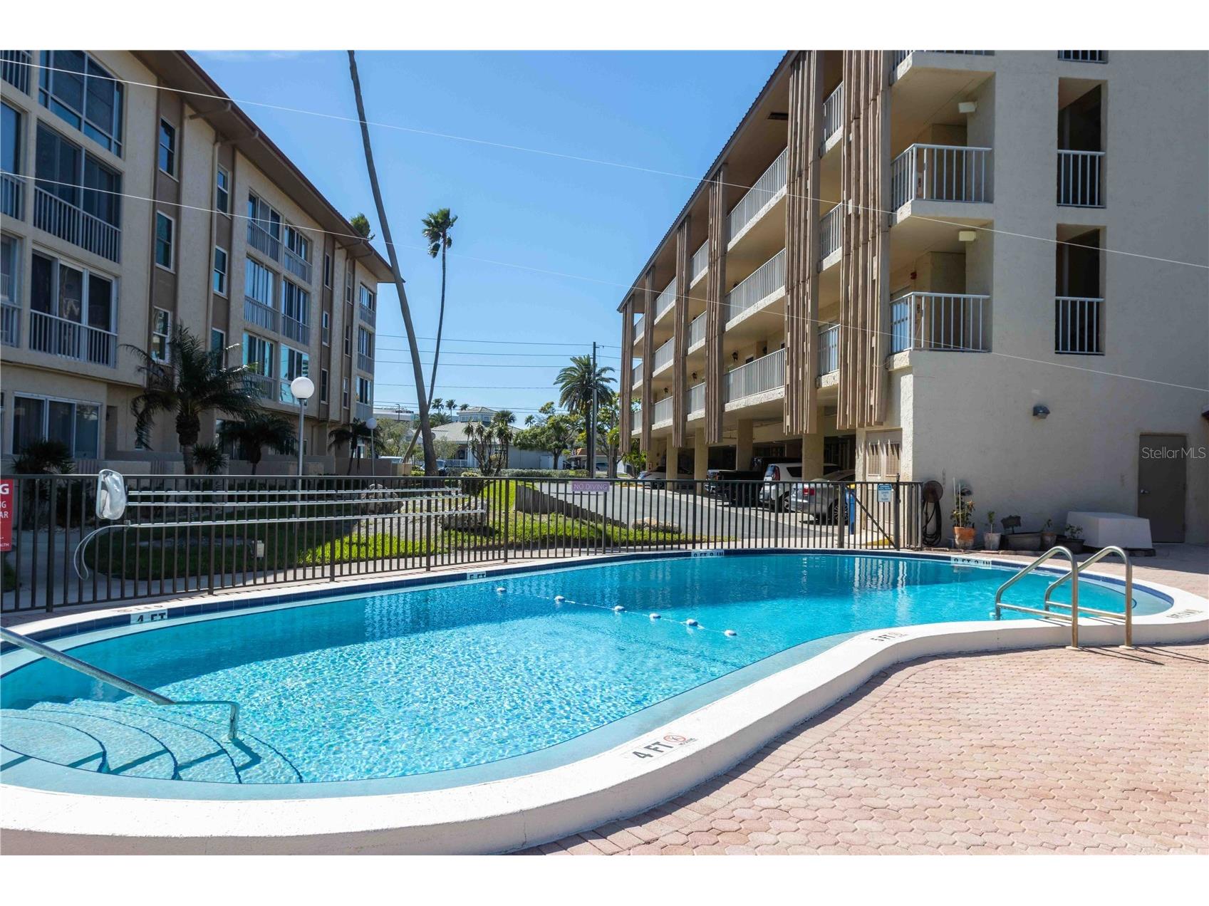 105 Island Way #142 Clearwater Beach FL 33767 TB8489299 image36