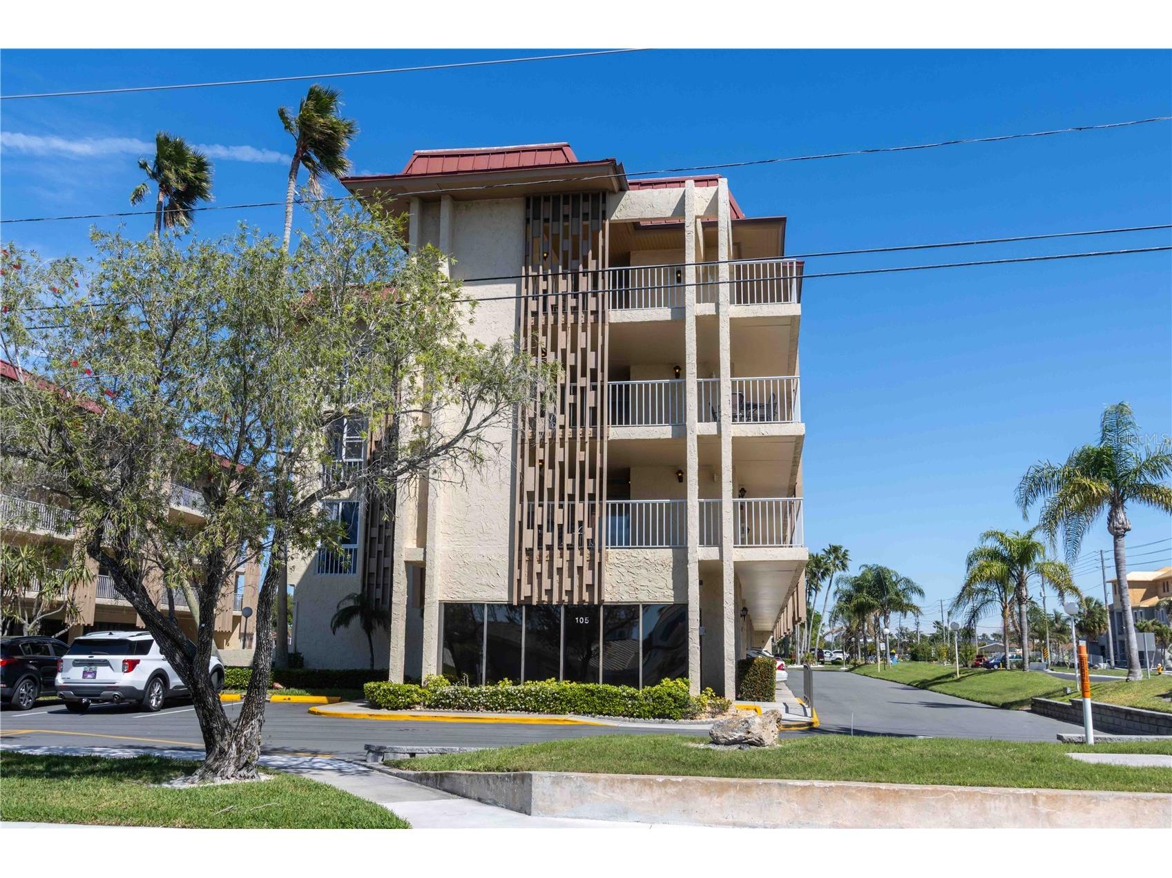 105 Island Way #142 Clearwater Beach FL 33767 TB8489299 image43