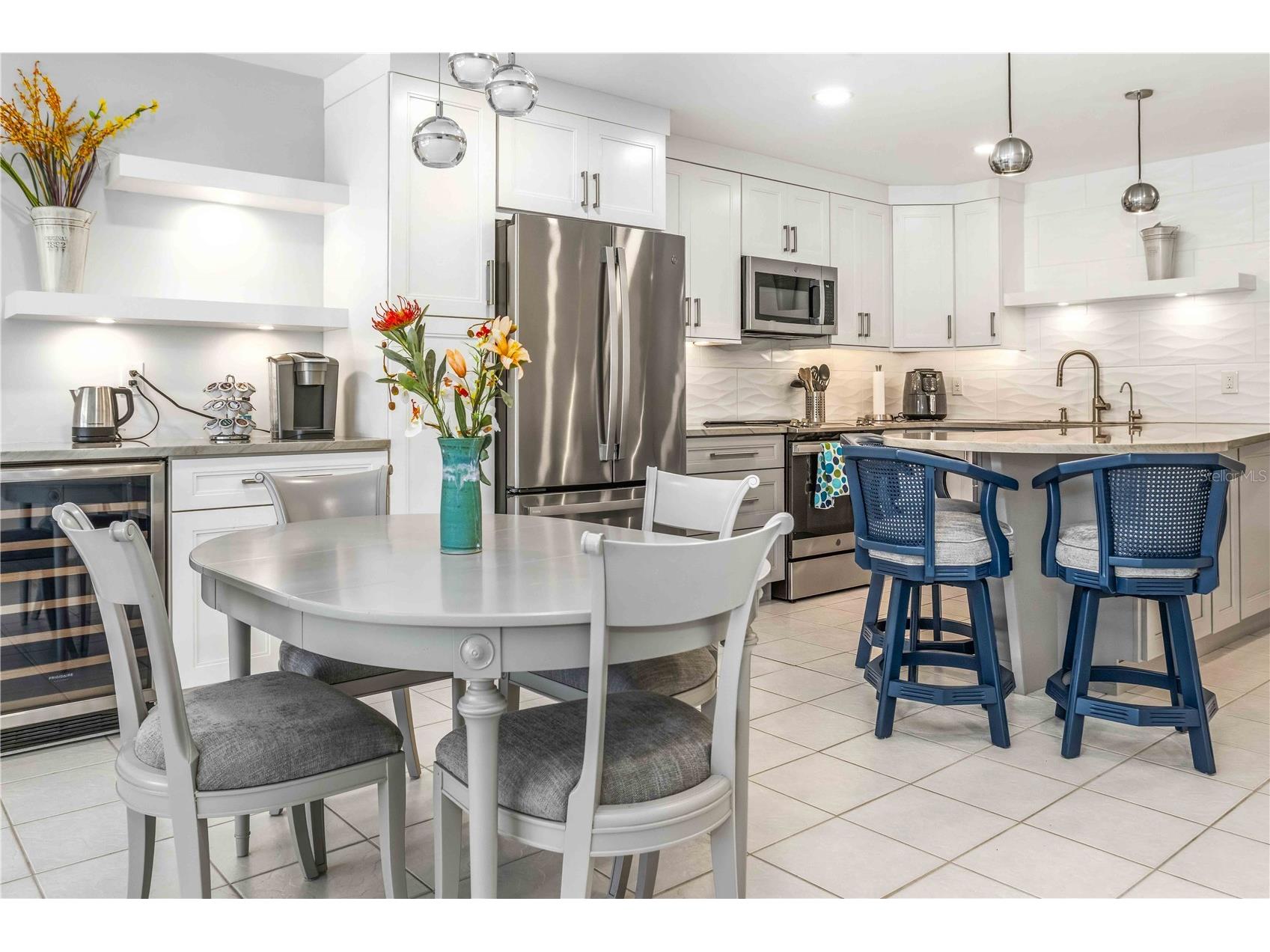 105 Island Way #142 Clearwater Beach FL 33767 TB8489299 image7