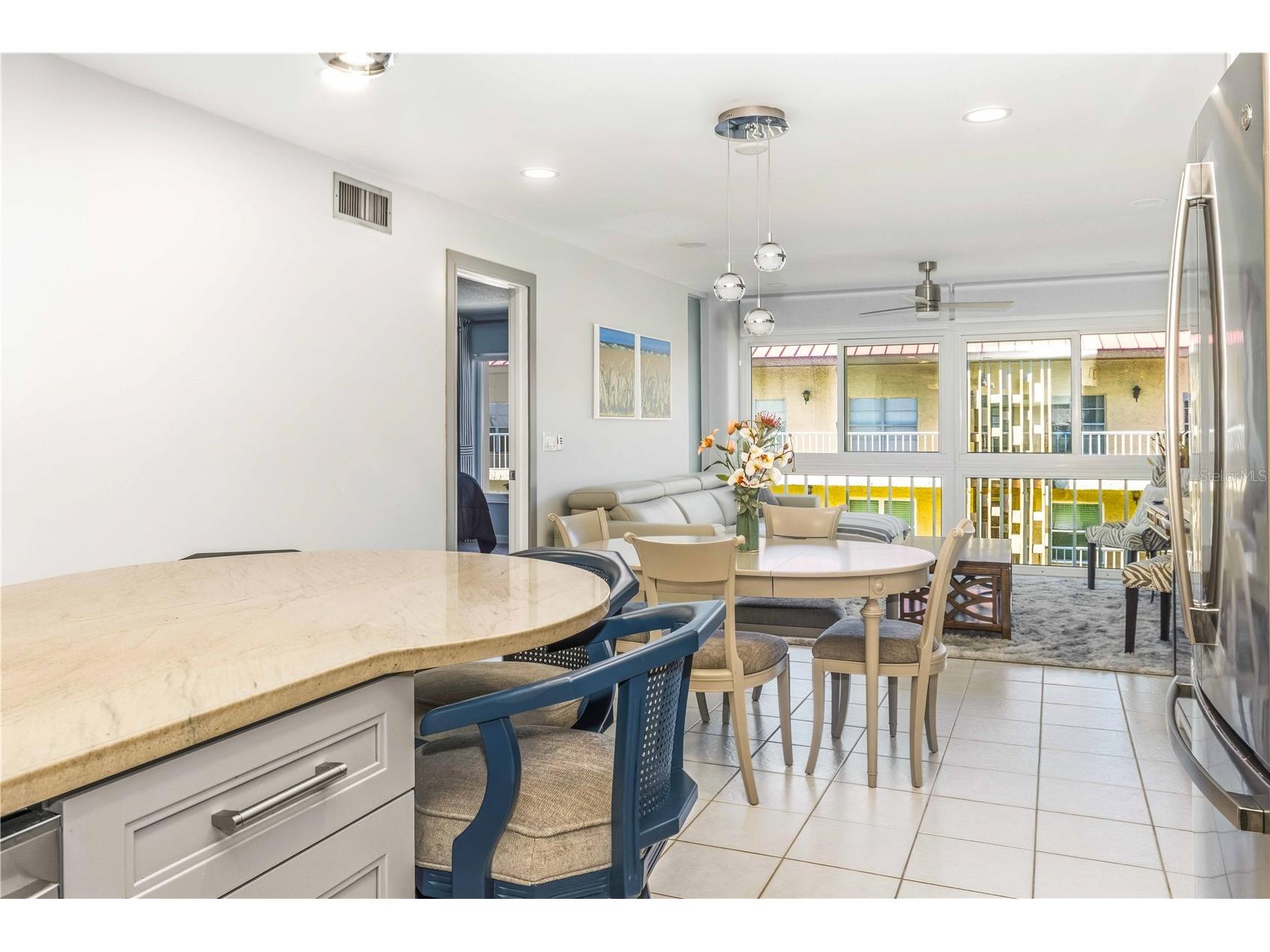 105 Island Way #142 Clearwater Beach FL 33767 TB8489299 image8