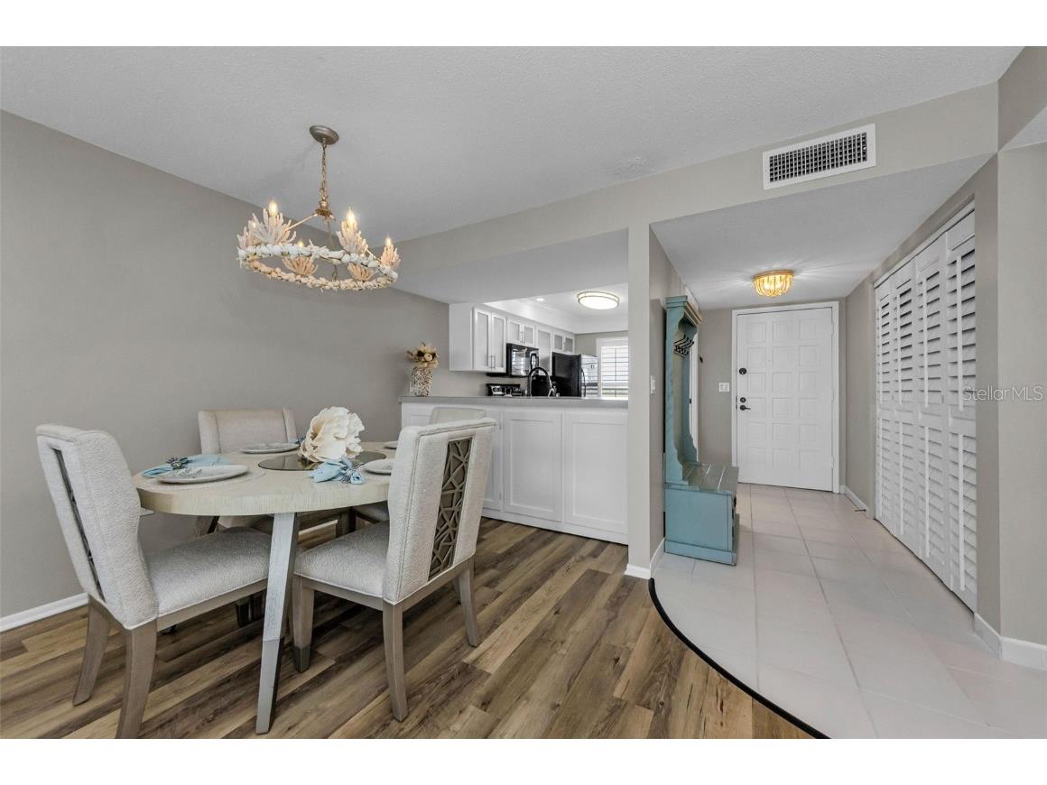 105 Island Way #146 Clearwater Beach FL 33767 TB8430388 image27