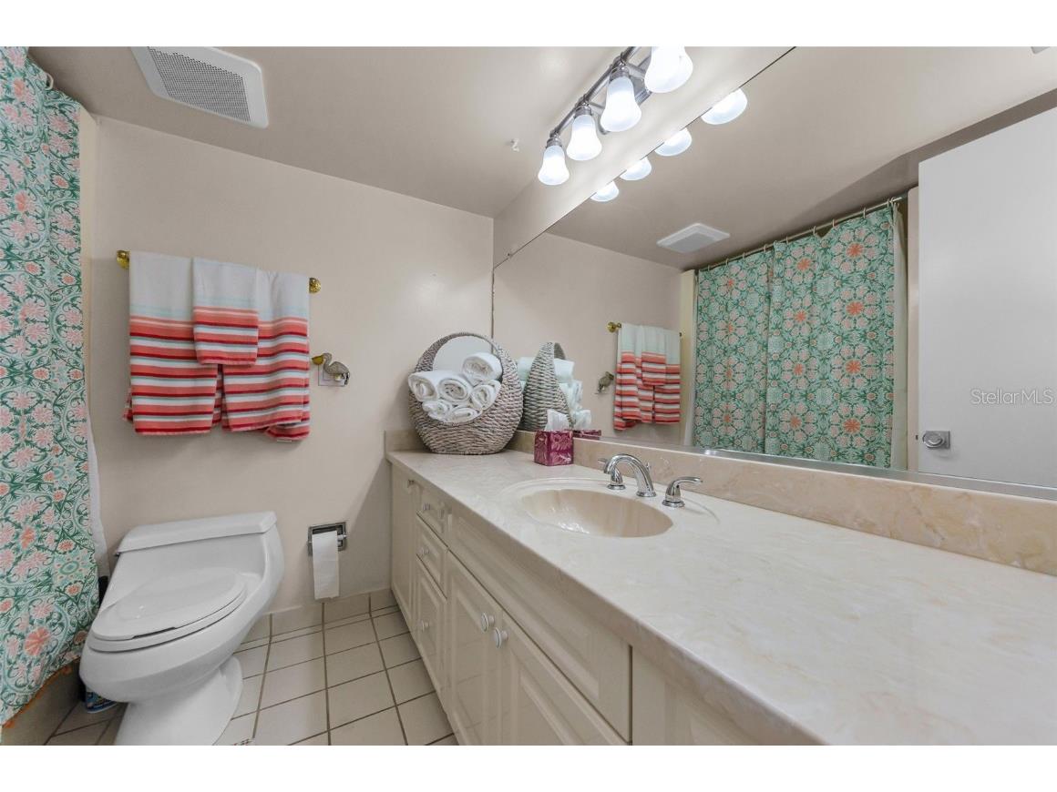 105 Island Way #146 Clearwater Beach FL 33767 TB8430388 image38