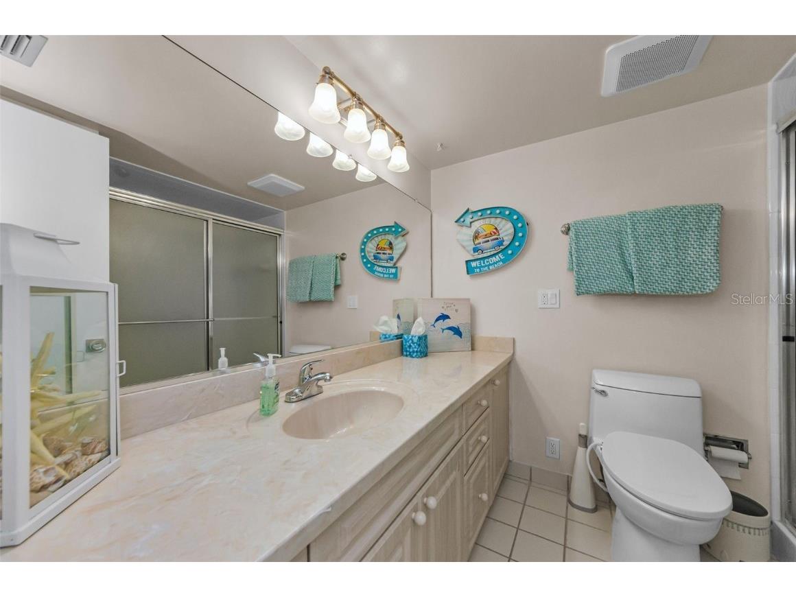 105 Island Way #146 Clearwater Beach FL 33767 TB8430388 image39