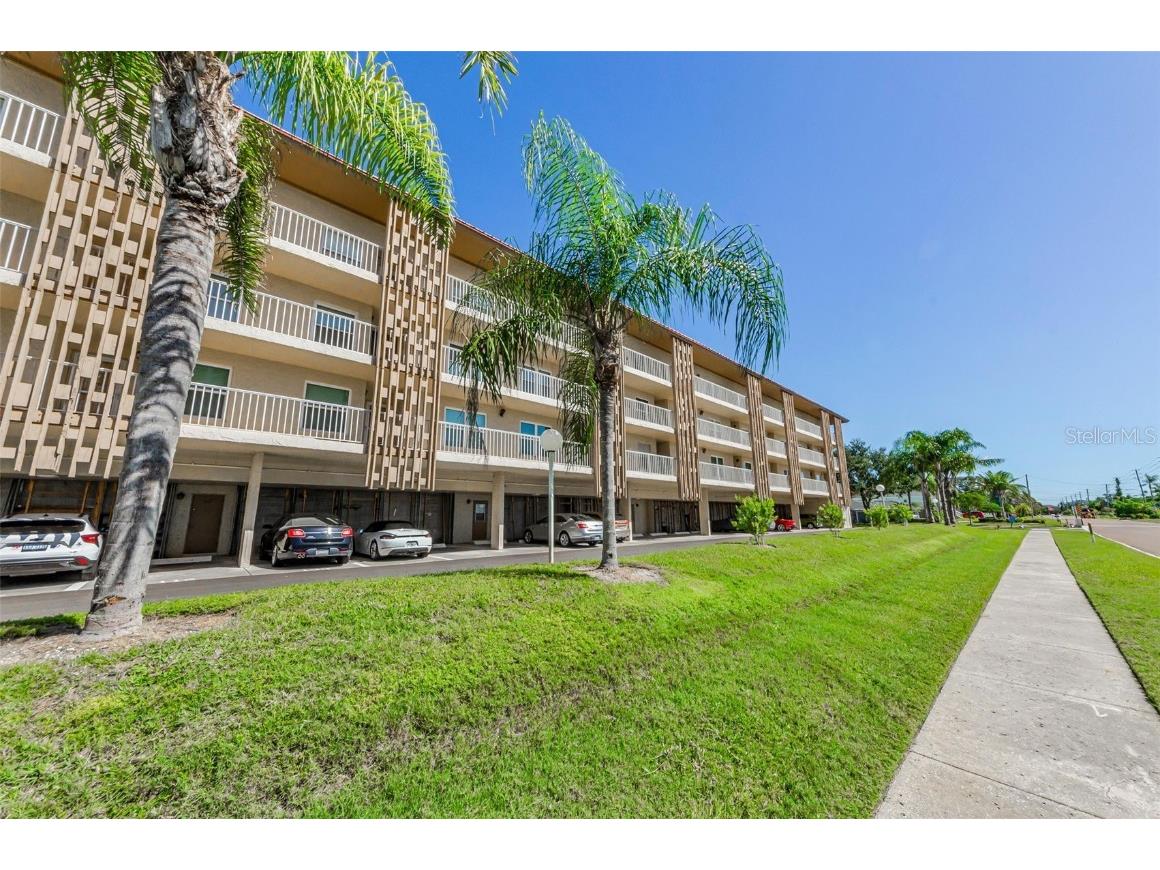 105 Island Way #146 Clearwater Beach FL 33767 TB8430388 image48