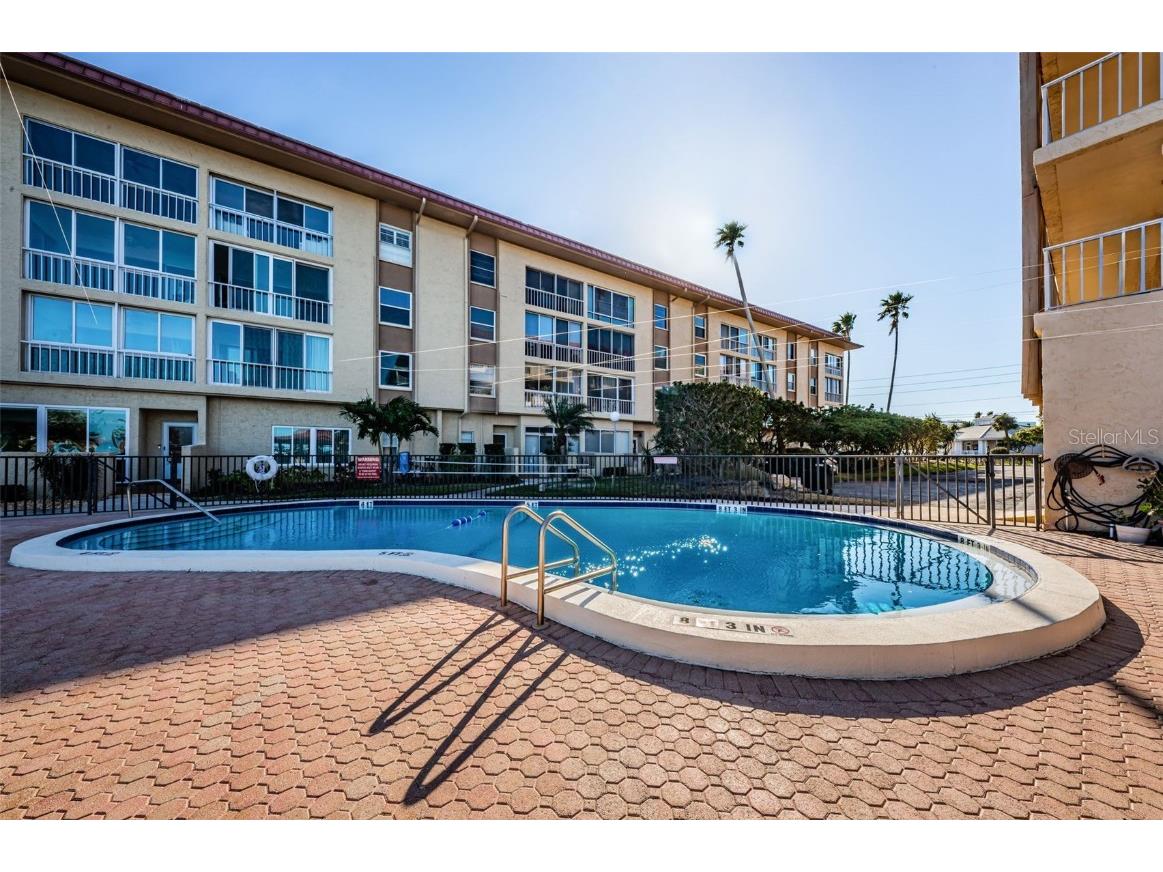 105 Island Way #146 Clearwater Beach FL 33767 TB8430388 image64