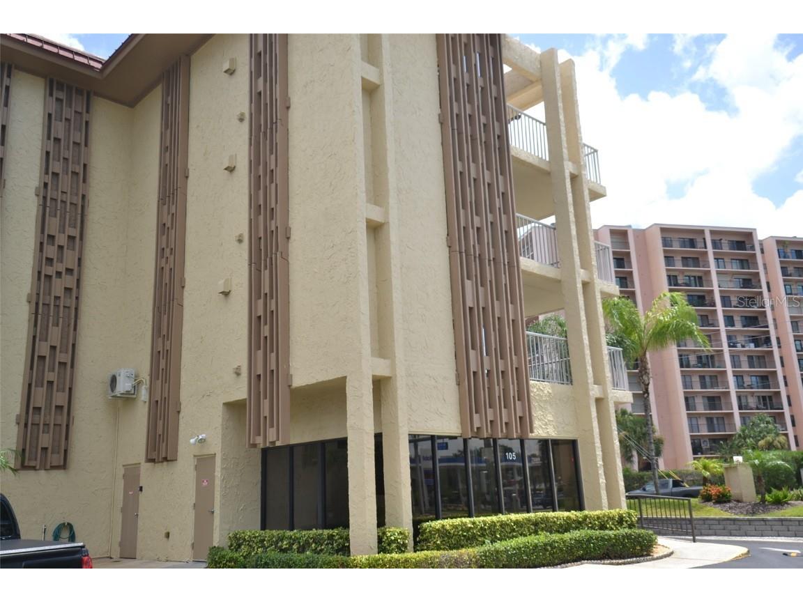 105 Island Way #148 Clearwater FL 33767 U8198304 image1