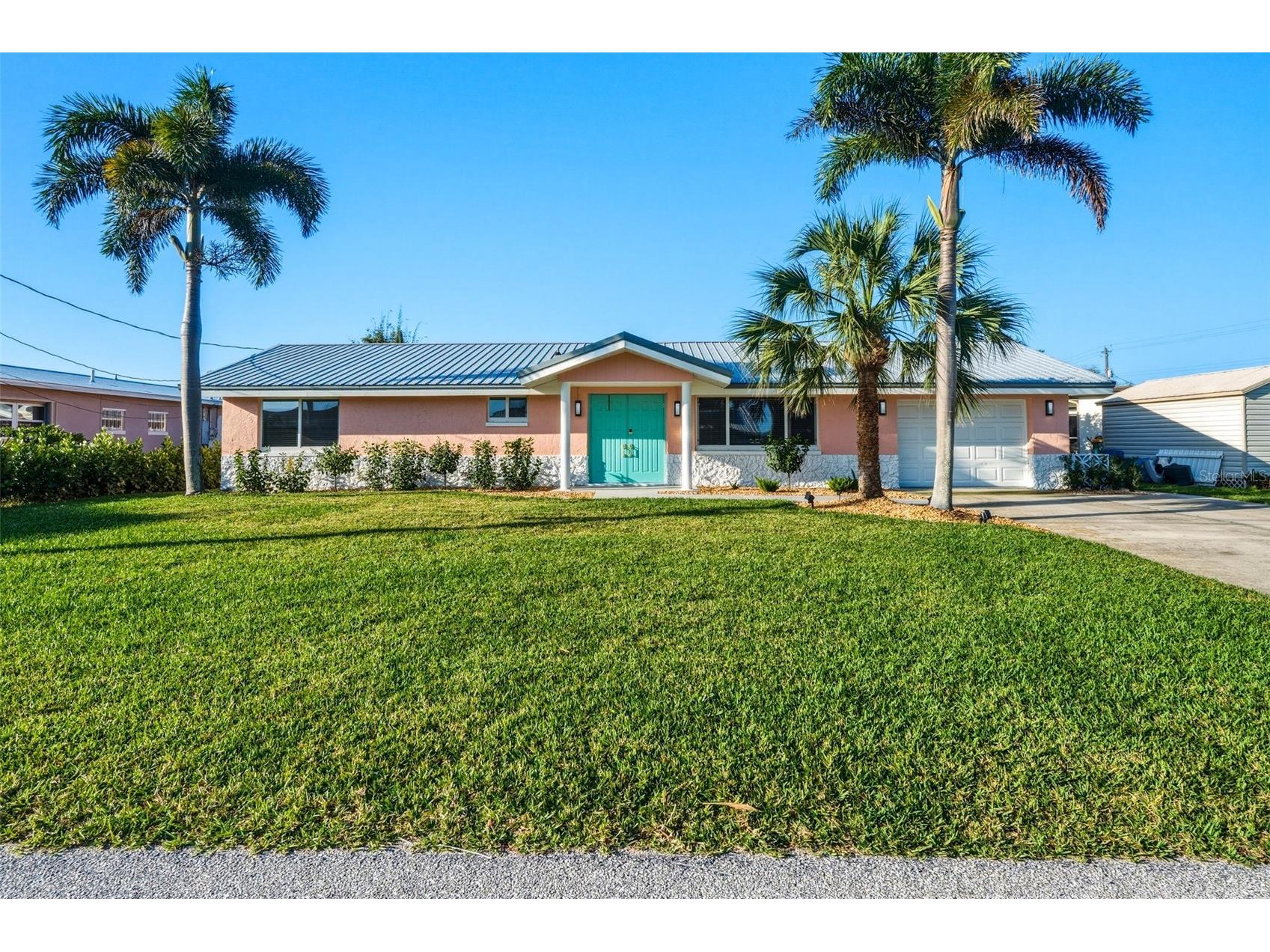 105 Leland Street SE Port Charlotte FL 33952 C7523012 image1
