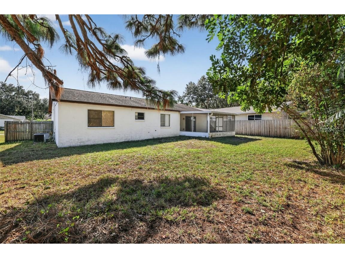 105 Lotus Circle Safety Harbor FL 34695 TB8448385 image27