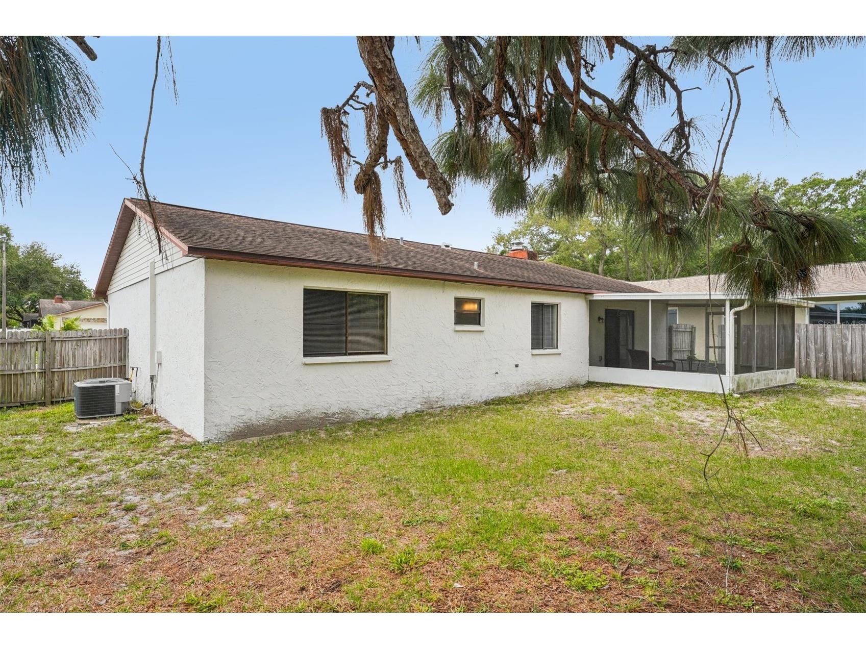 105 Lotus Circle Safety Harbor FL 34695 TB8494556 image28