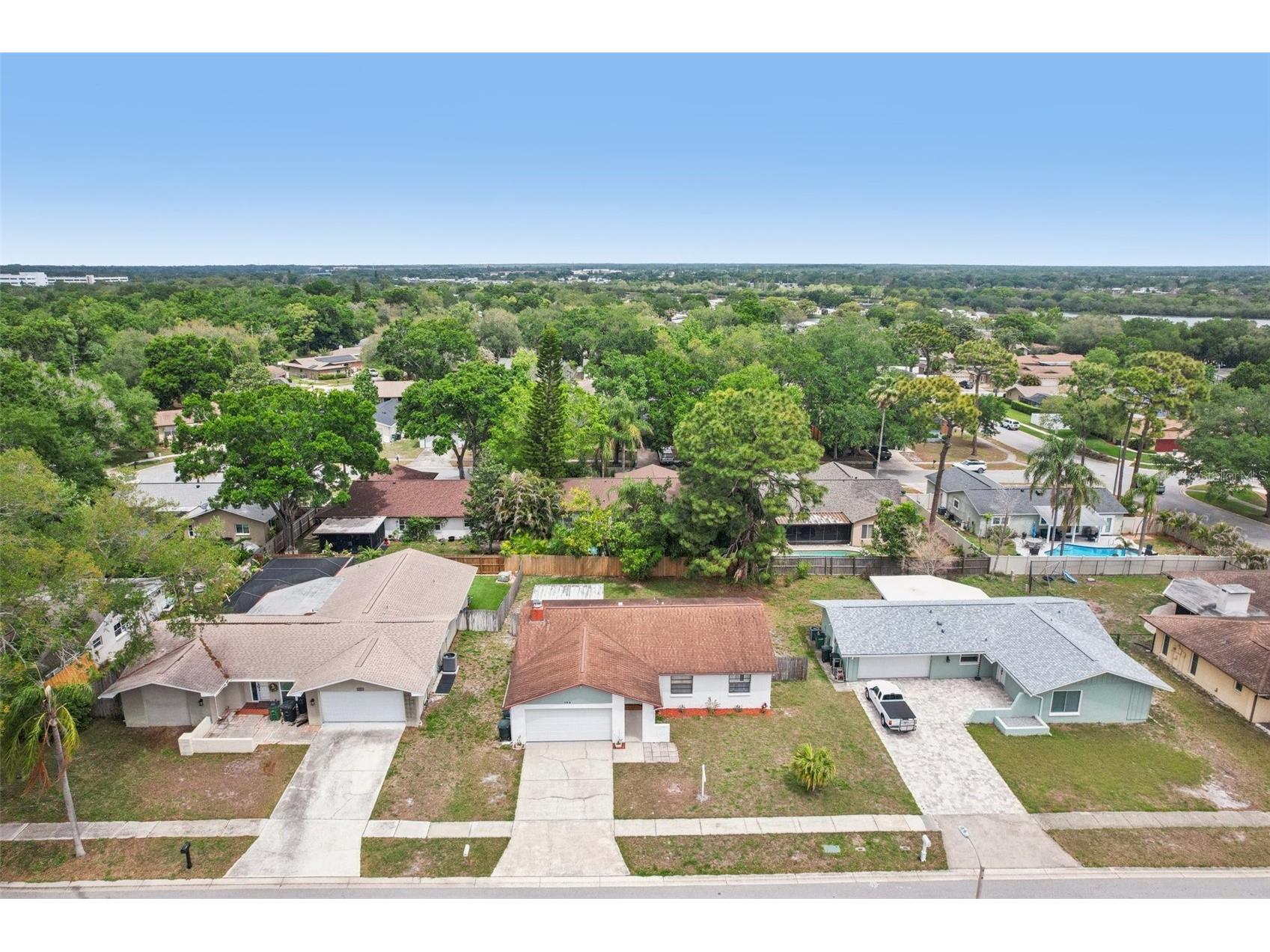 105 Lotus Circle Safety Harbor FL 34695 TB8494556 image30