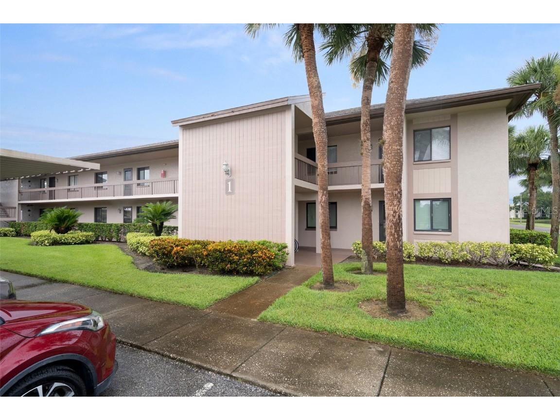 105 Mary Drive Oldsmar FL 34677 TB8403116 image1