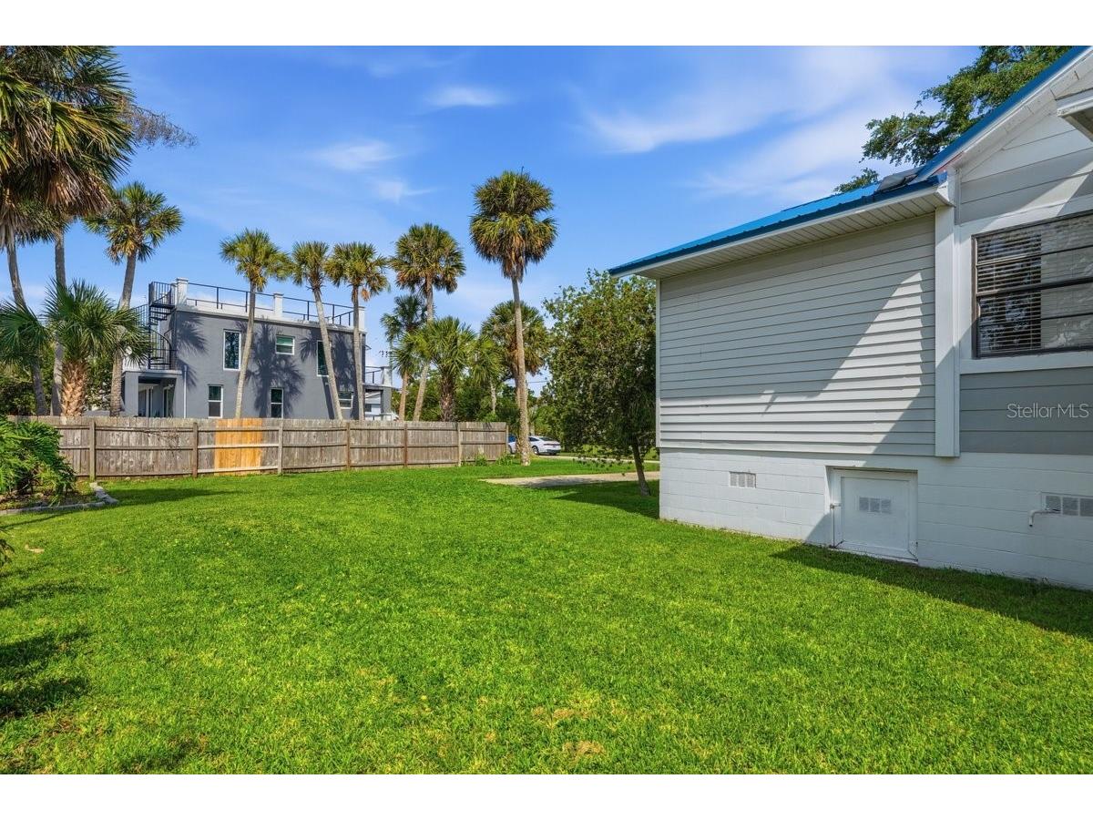 105 Mcdonald Street South Daytona FL 32119 V4949432 image24