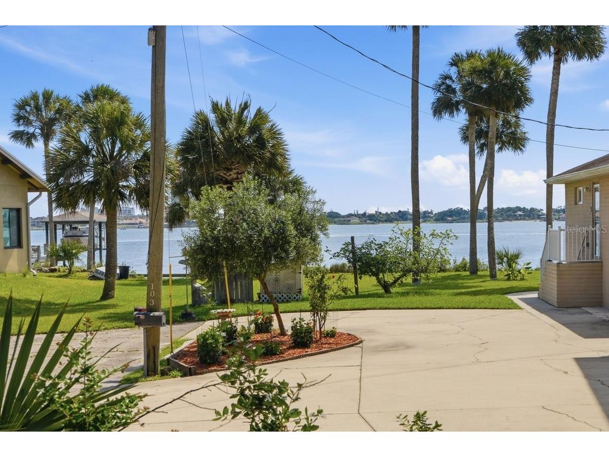 105 Mcdonald Street South Daytona FL 32119 V4949432 image37