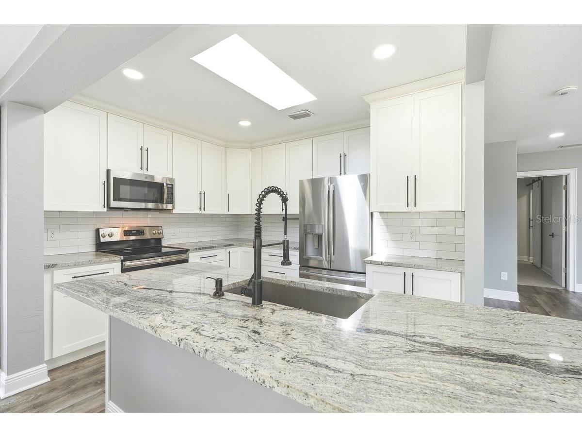 105 Mcdonald Street South Daytona FL 32119 V4949432 image4