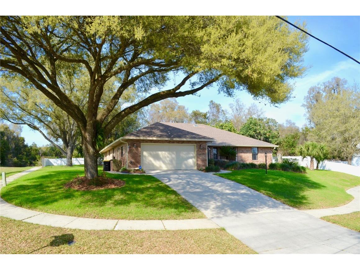 105 Megan Court Orange City FL 32763 V4934830 image1