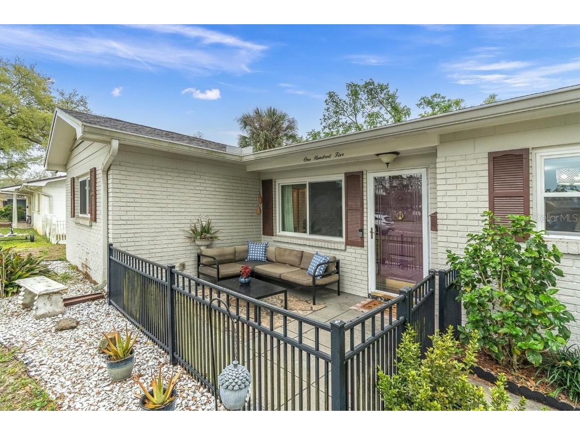 105 Morrow Circle Brandon FL 33510 TB8361112 image1