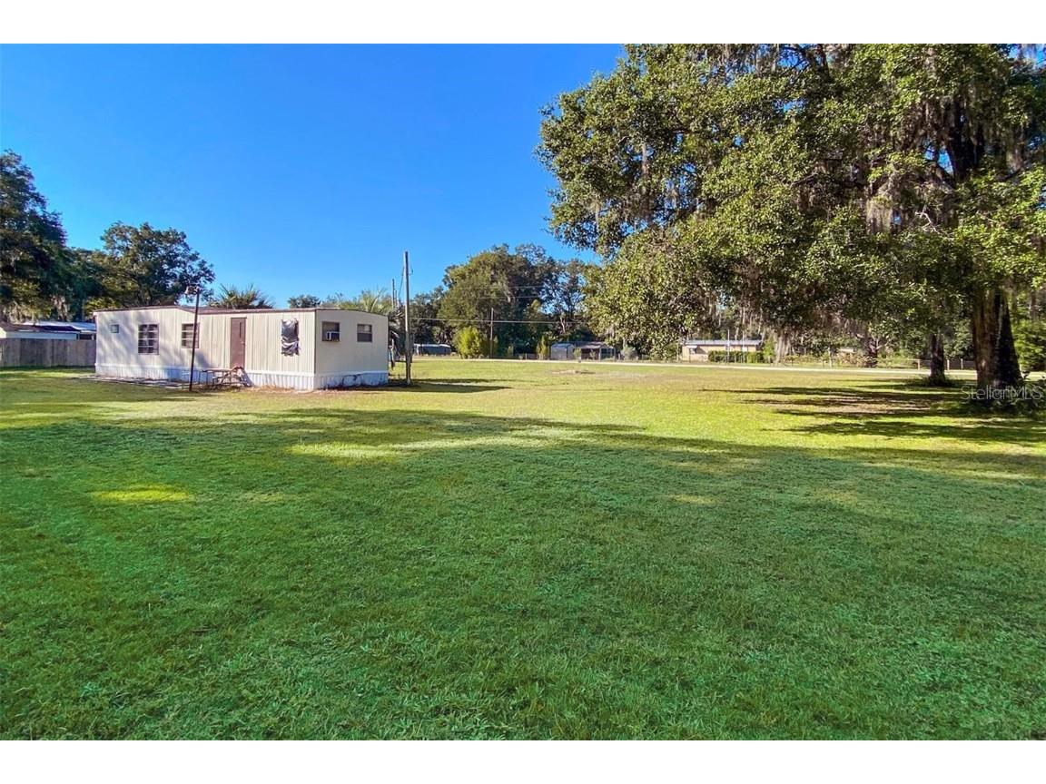 105 N 2nd Street Satsuma FL 32189 O6113868 image1