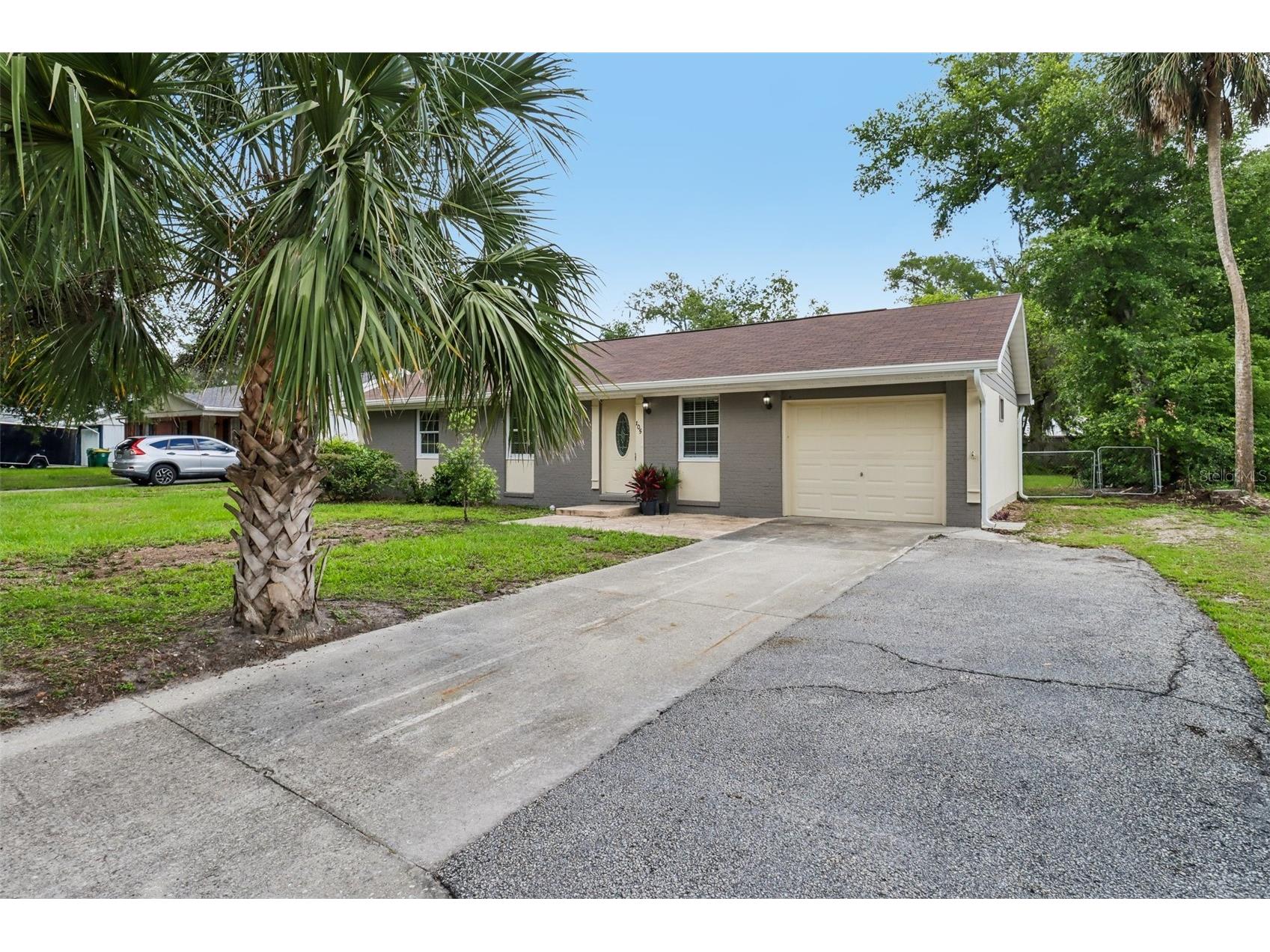 105 N Fairfax Avenue Deland FL 32724 NS1088316 image3