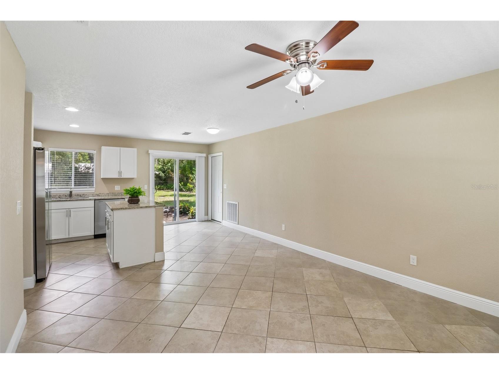 105 N Fairfax Avenue Deland FL 32724 NS1088316 image7