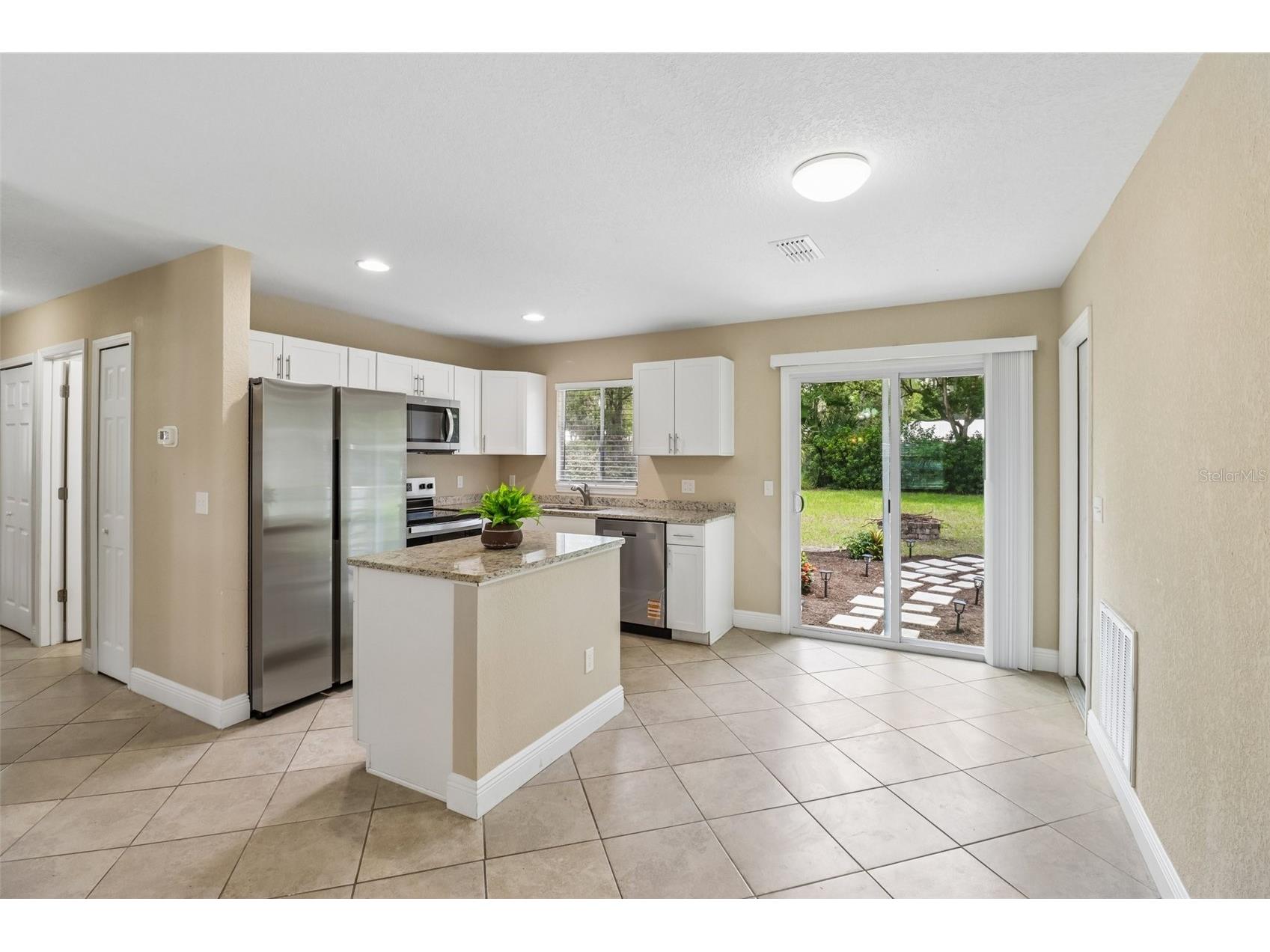 105 N Fairfax Avenue Deland FL 32724 NS1088316 image9