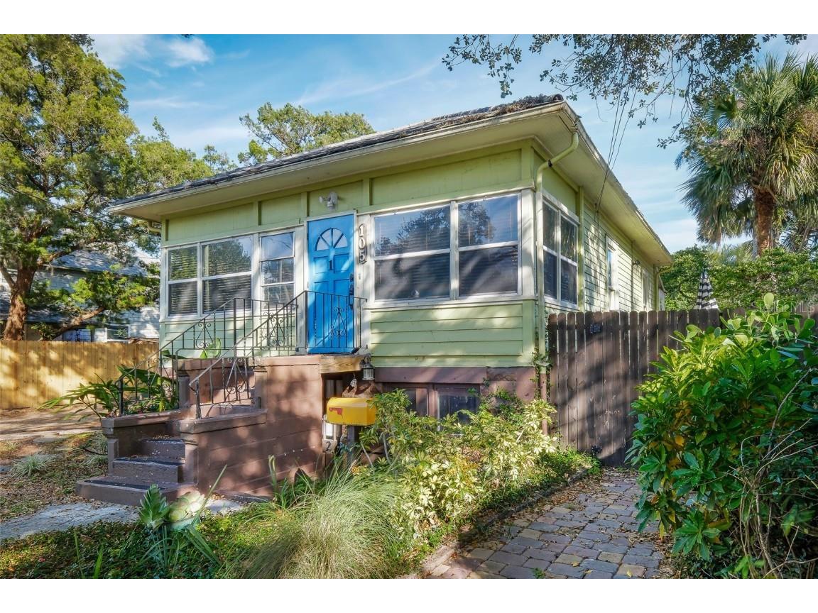 105 N Peninsula Avenue New Smyrna Beach FL 32169 NS1083309 image1