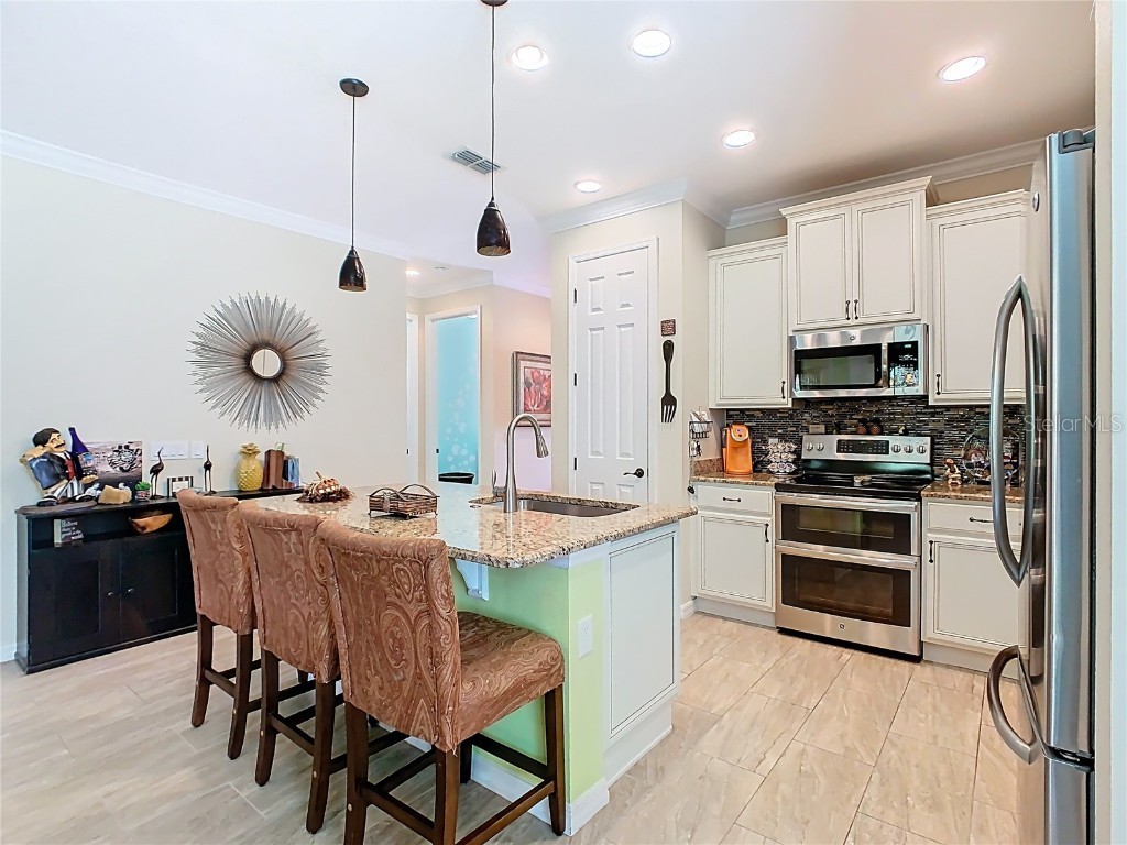 105 Palazzo Lane Kissimmee FL 34759 S5125611 image17