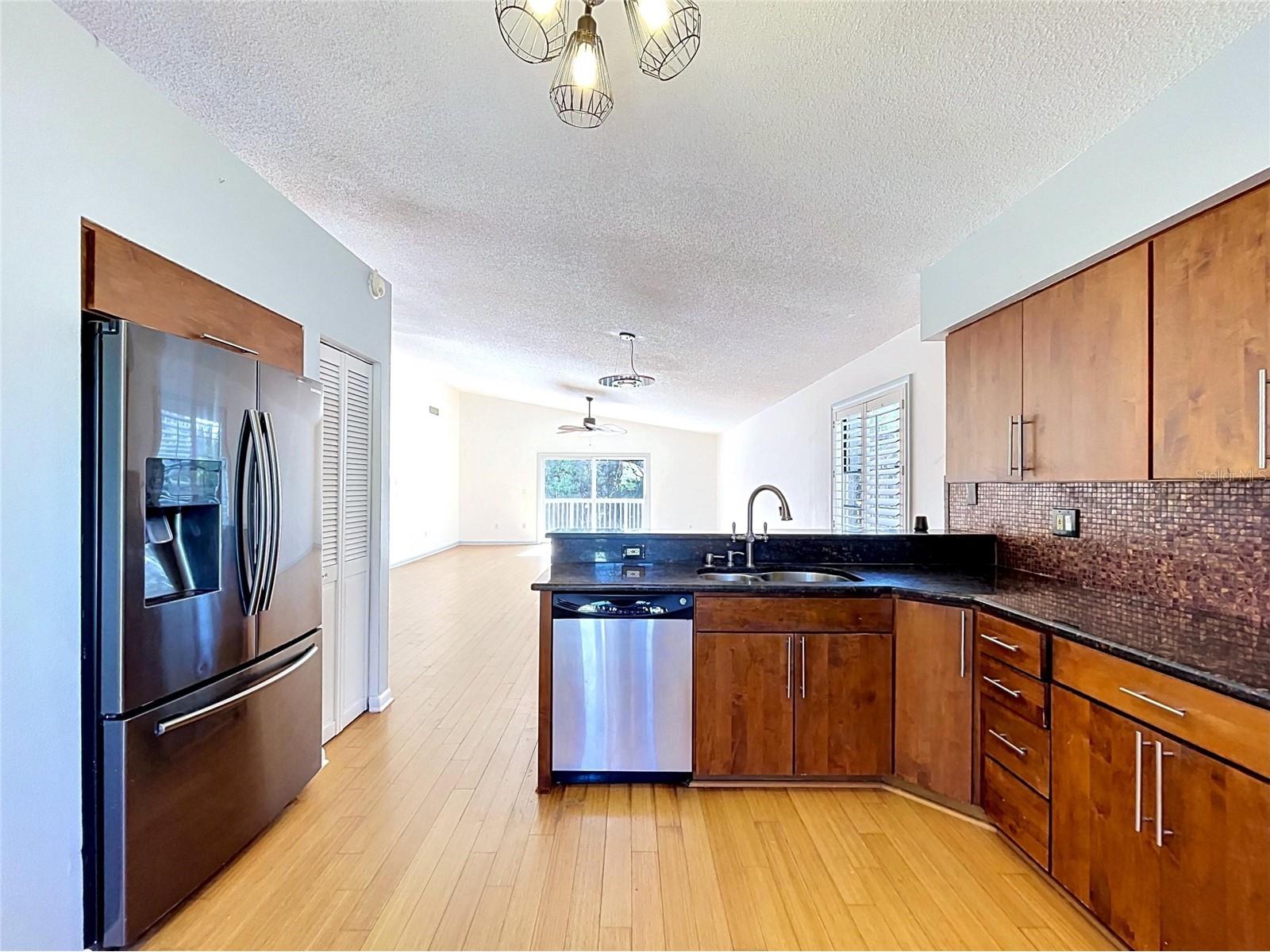 105 Peterson Lane Palm Harbor FL 34683 TB8501897 image19