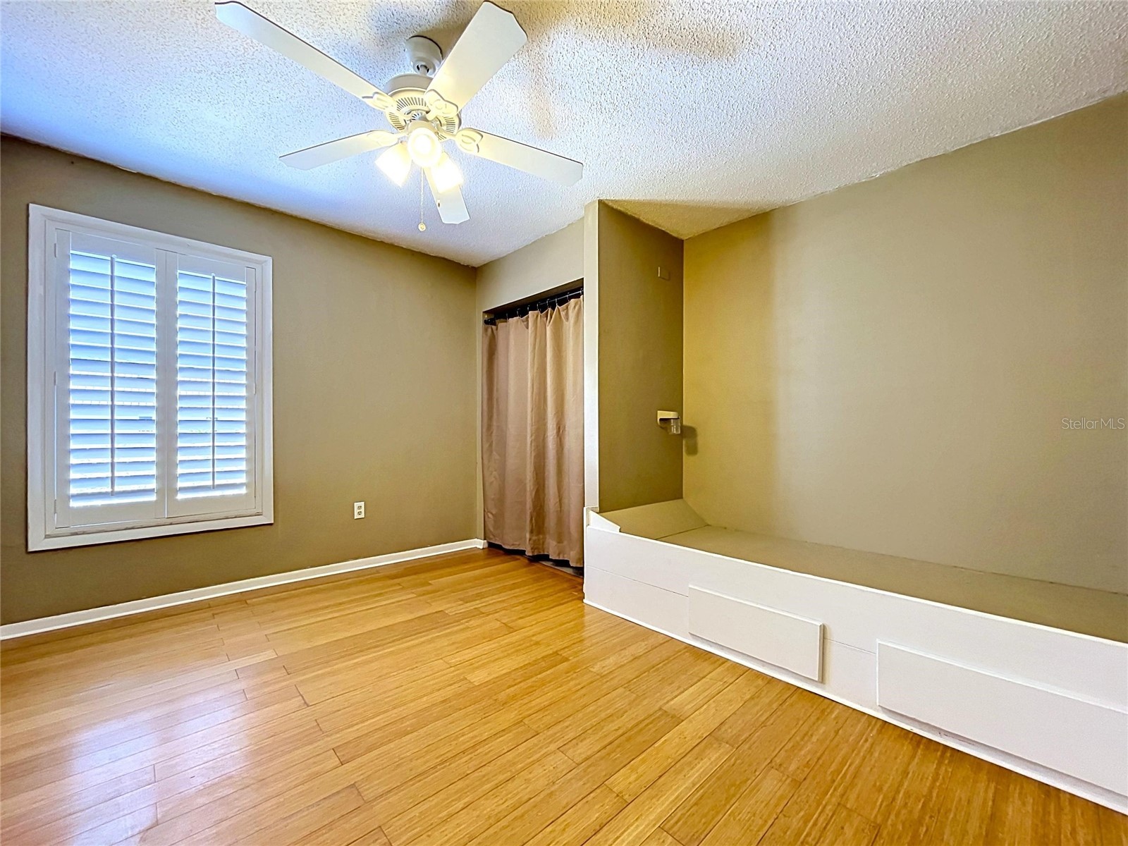 105 Peterson Lane Palm Harbor FL 34683 TB8501897 image23