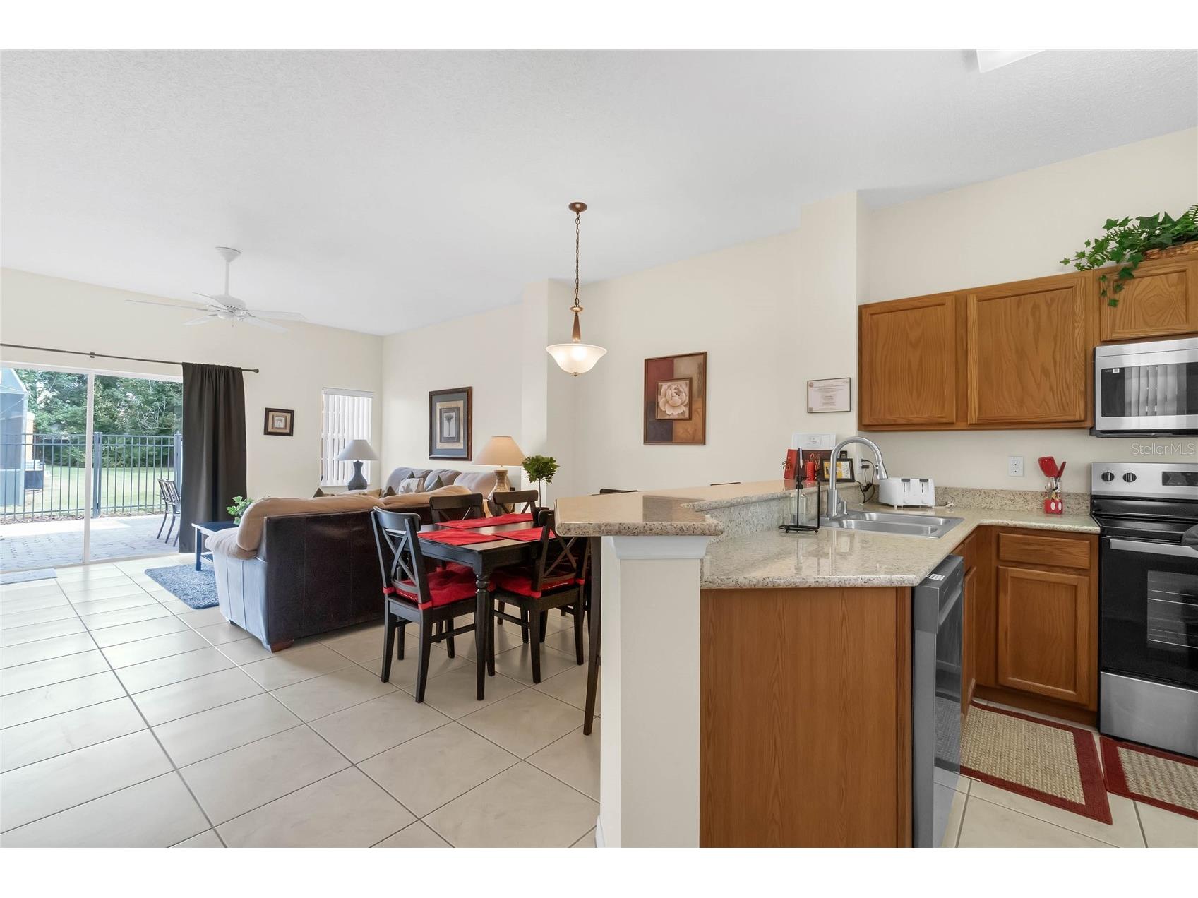 105 Pompano Beach Drive Kissimmee FL 34746 O6374463 image3